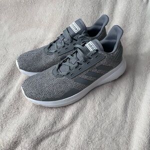 Adidas Women’s Duramo Size 10